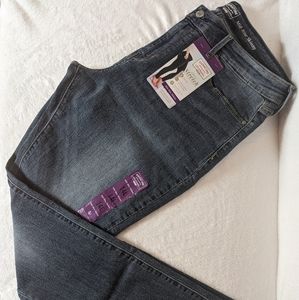 Levi Strauss Mid-Rise Stretch Skinny Jeans